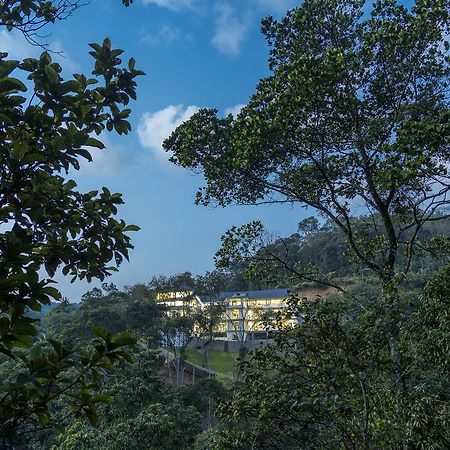 Hostess Thekkady Hotel Екстериор снимка
