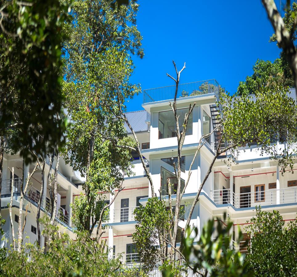 Hostess Thekkady Hotel Екстериор снимка