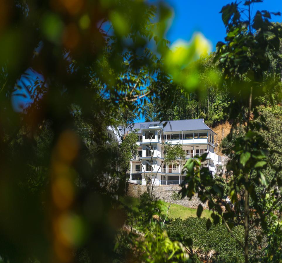 Hostess Thekkady Hotel Екстериор снимка